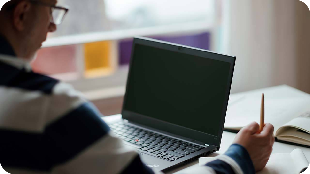 Studuj kurzy online marketingu